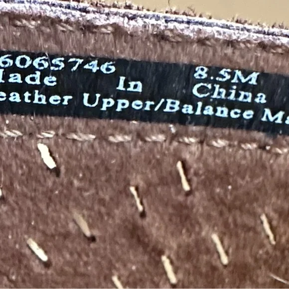 Clarks Brown Sandals Leather - Picture 4 of 4